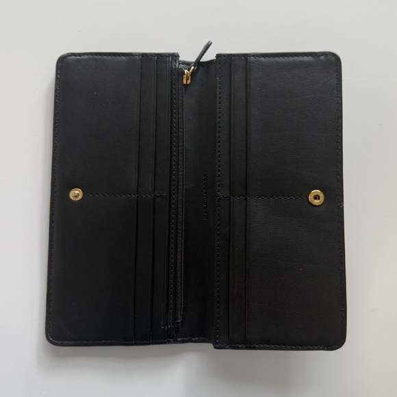 Marc Jacobs Black Leather Wallet - Picture 3 of 4